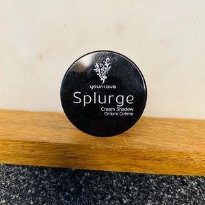 Younique Cream Shadow